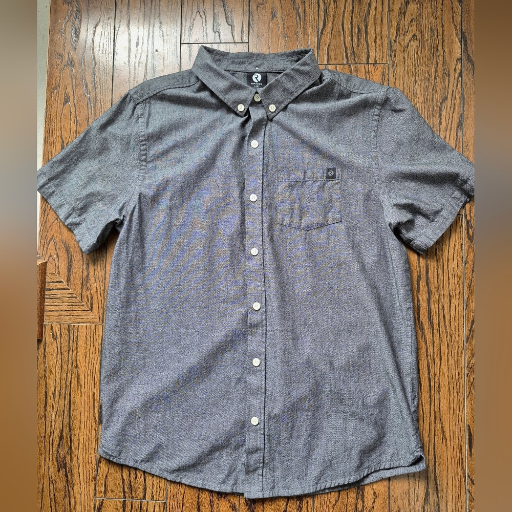 Large Shirt with Collar - Men's Button Up - Ripzone